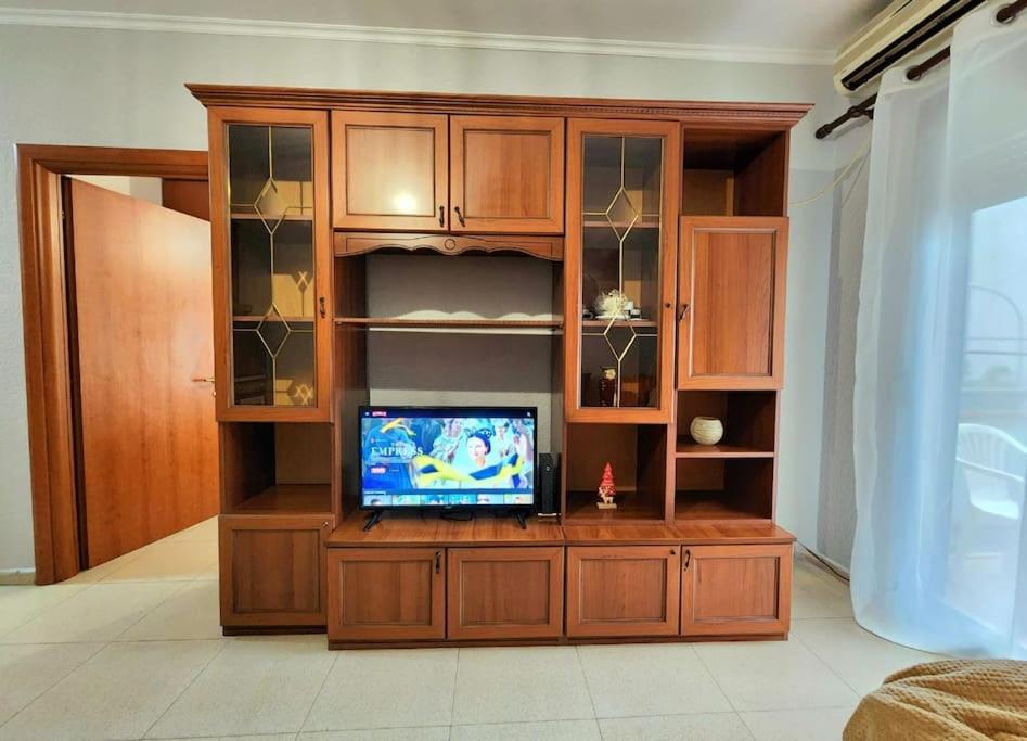 One Bd Flat Near Center With 24H Self Check In Apartment Tirana Exterior photo